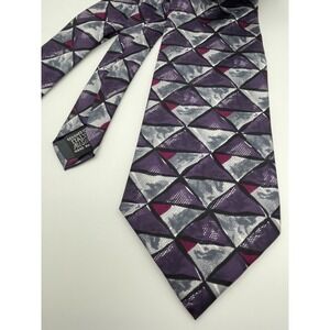 Contissima Mens Geometric Triangle Silk Necktie Hand Made in Italy Purple Gray